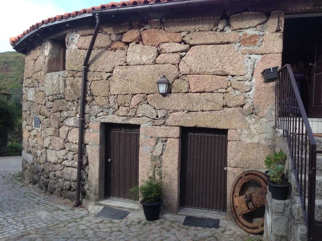 Cantinho Redondo Gerês Entre Ambos os Rios Exterior foto